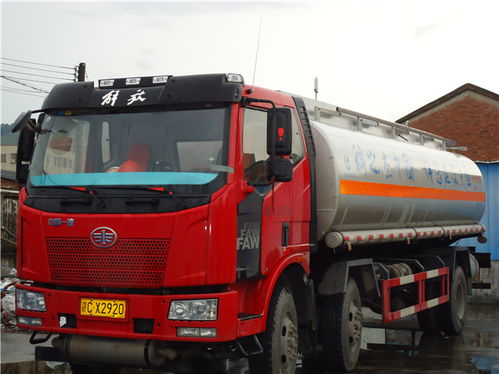 專業(yè)工業(yè)廢水槽罐車運輸服務(wù)——廣州駿逸物流公司助力齊齊哈爾與廣州地區(qū)高效物流